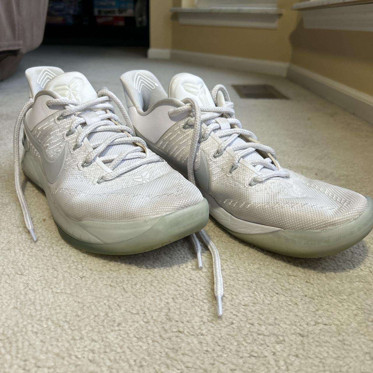 Kobe ad clearance chrome white