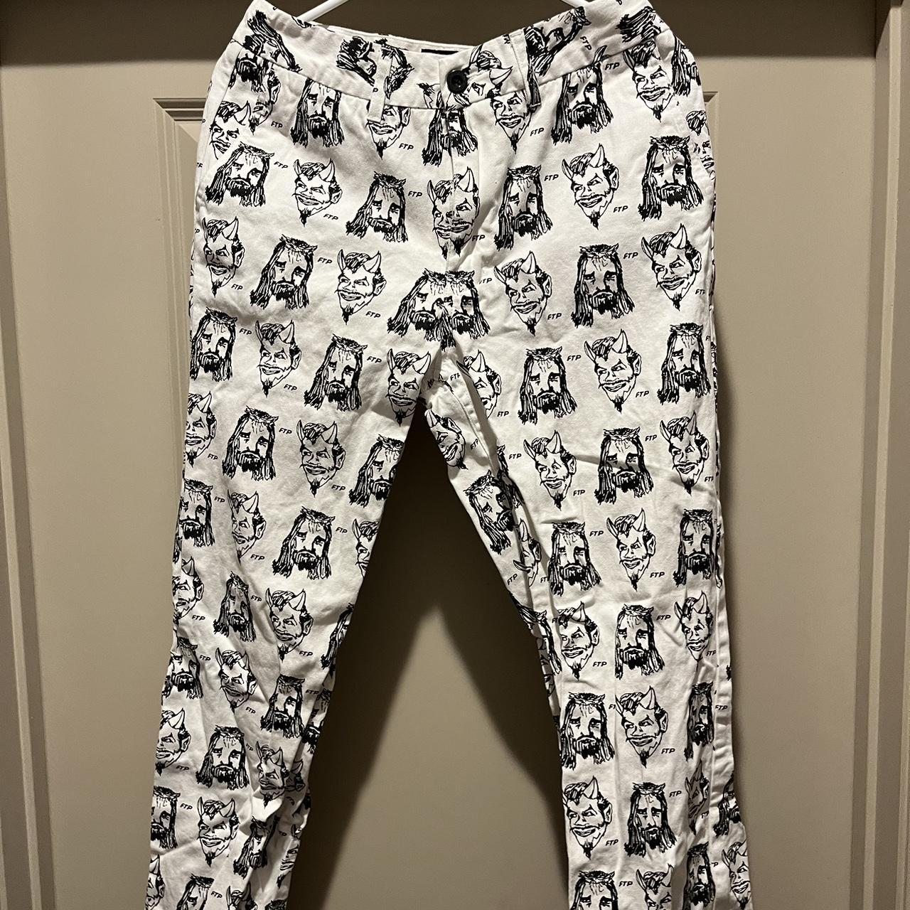 パンツ FTP Heaven Or Hell Chino Pant 34 FTP Heaven or Hell Chino pants white | Depop