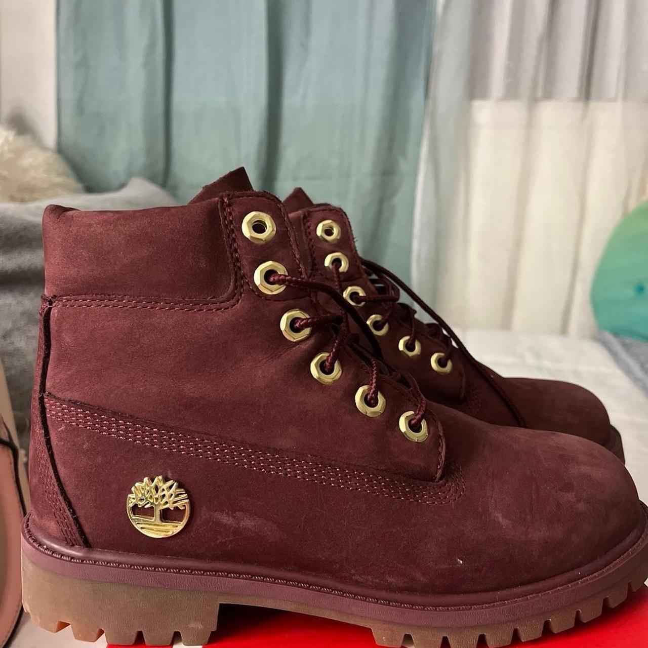 Burgundy best sale timberland boots