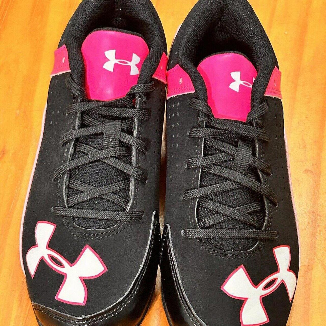 Under armor hot sale girls cleats