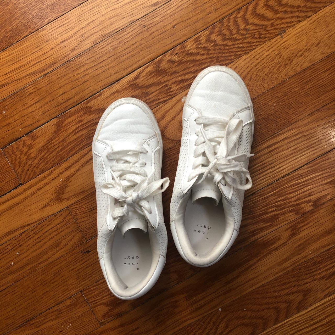 White trainers hot sale 6.5