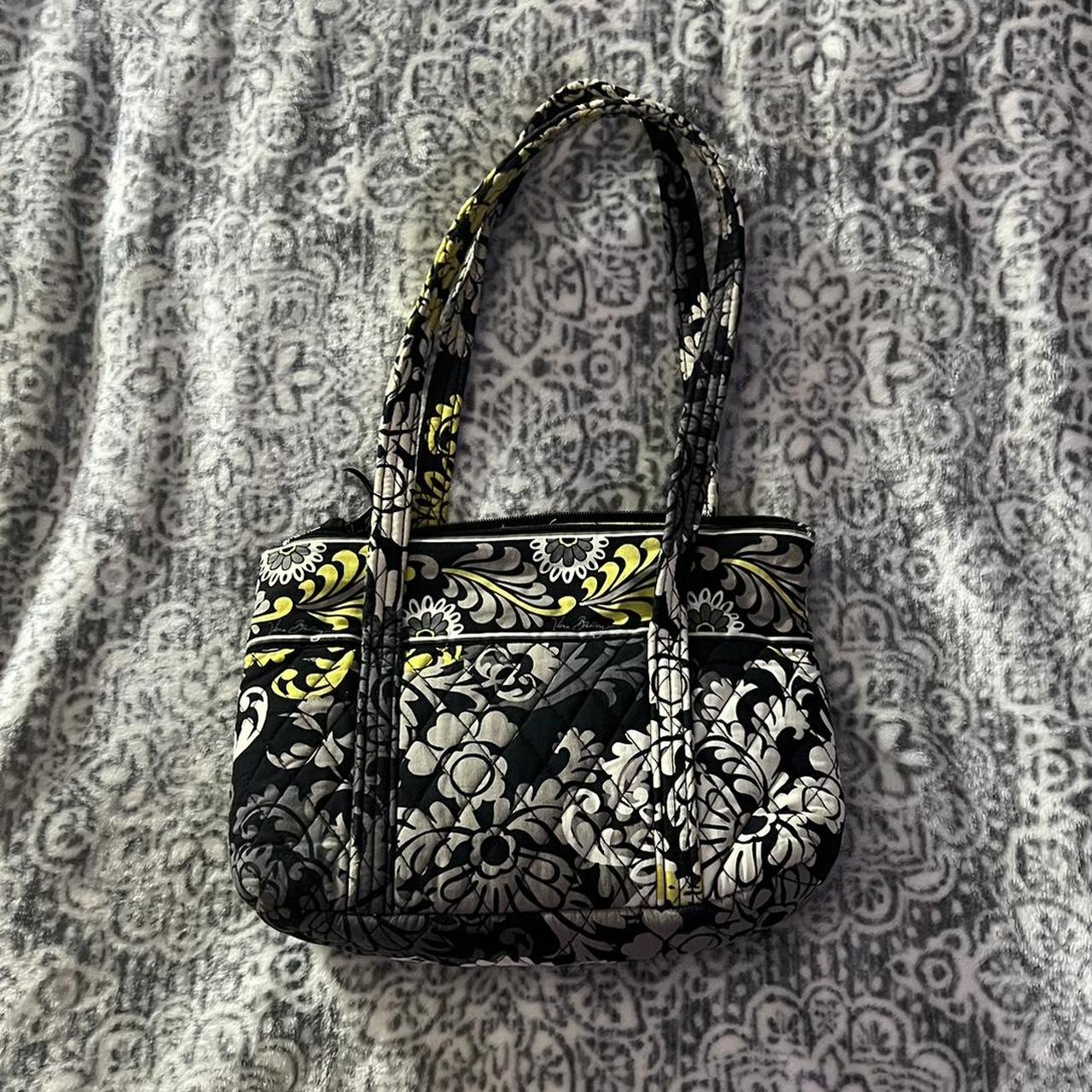 vera bradley bag ♡ fun design ♡ medium sized... - Depop