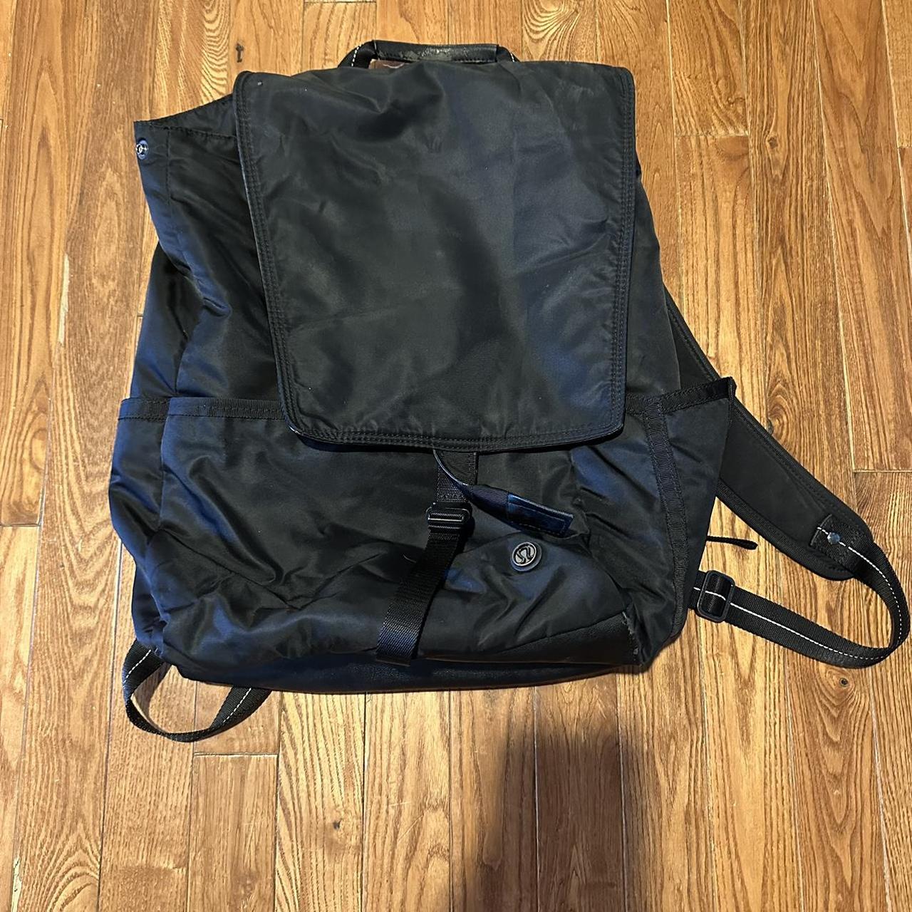 Lululemon urbanite backpack black small rip on left