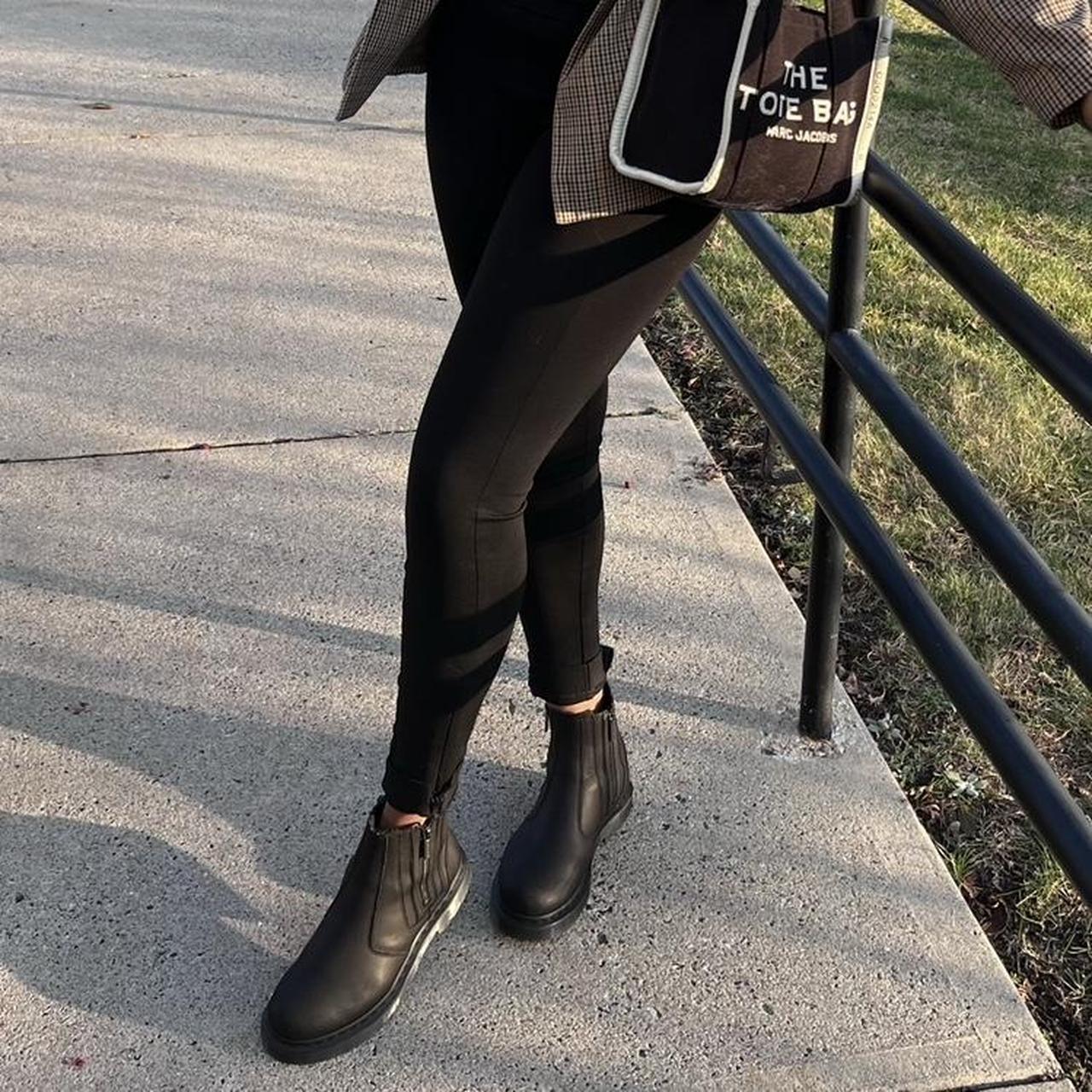 • Martens • USED, // All-black comfortable