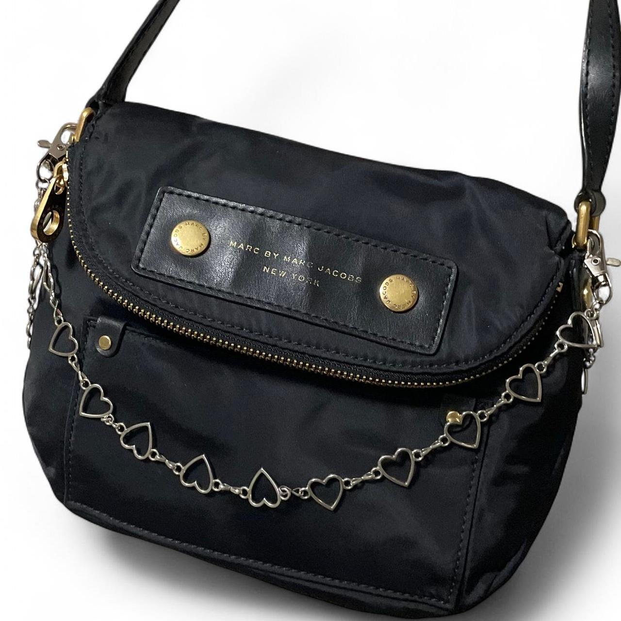 item listed by b5ting