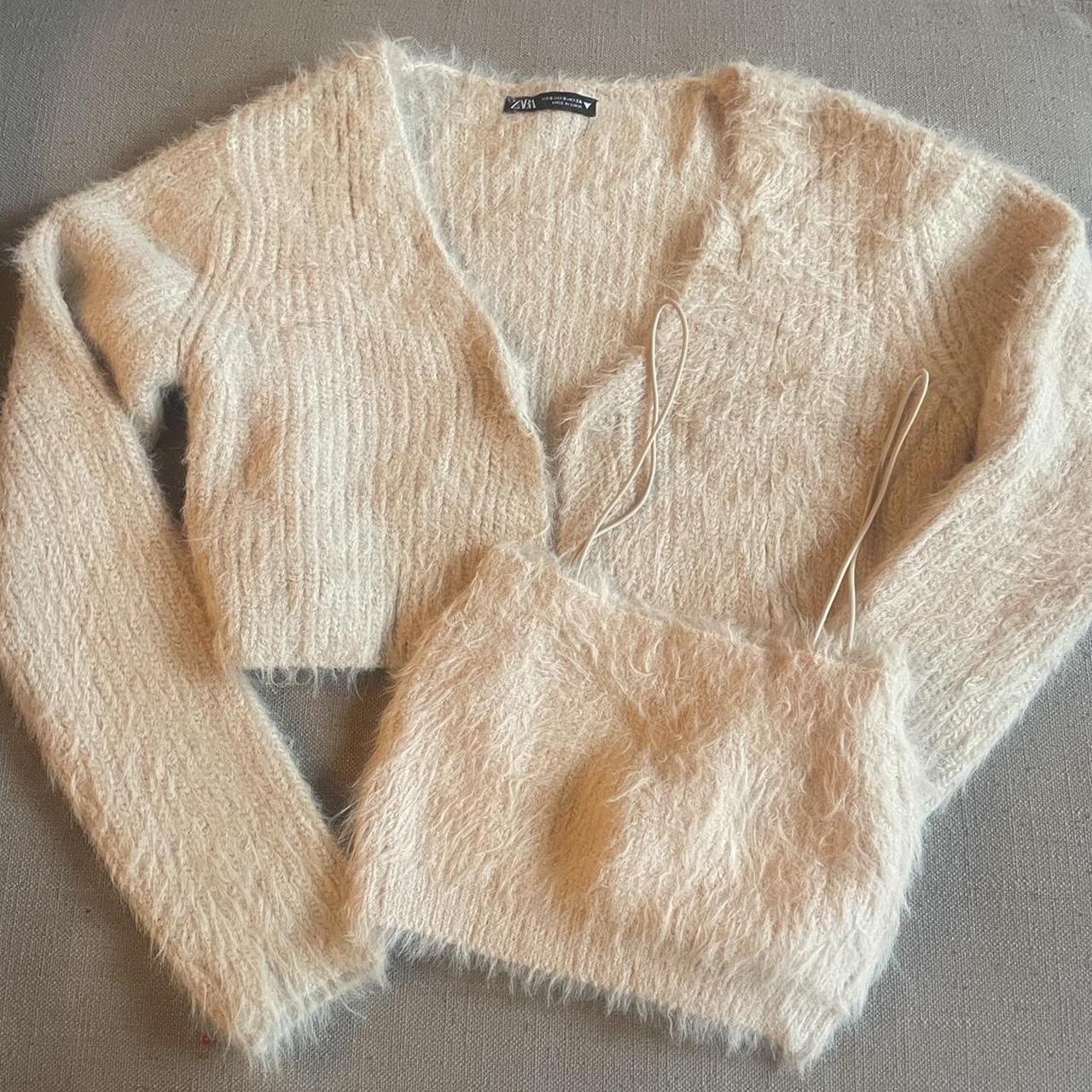 FLUFFY KNIT CARDIGAN AND MATCHING TOP SET SIZE. Depop
