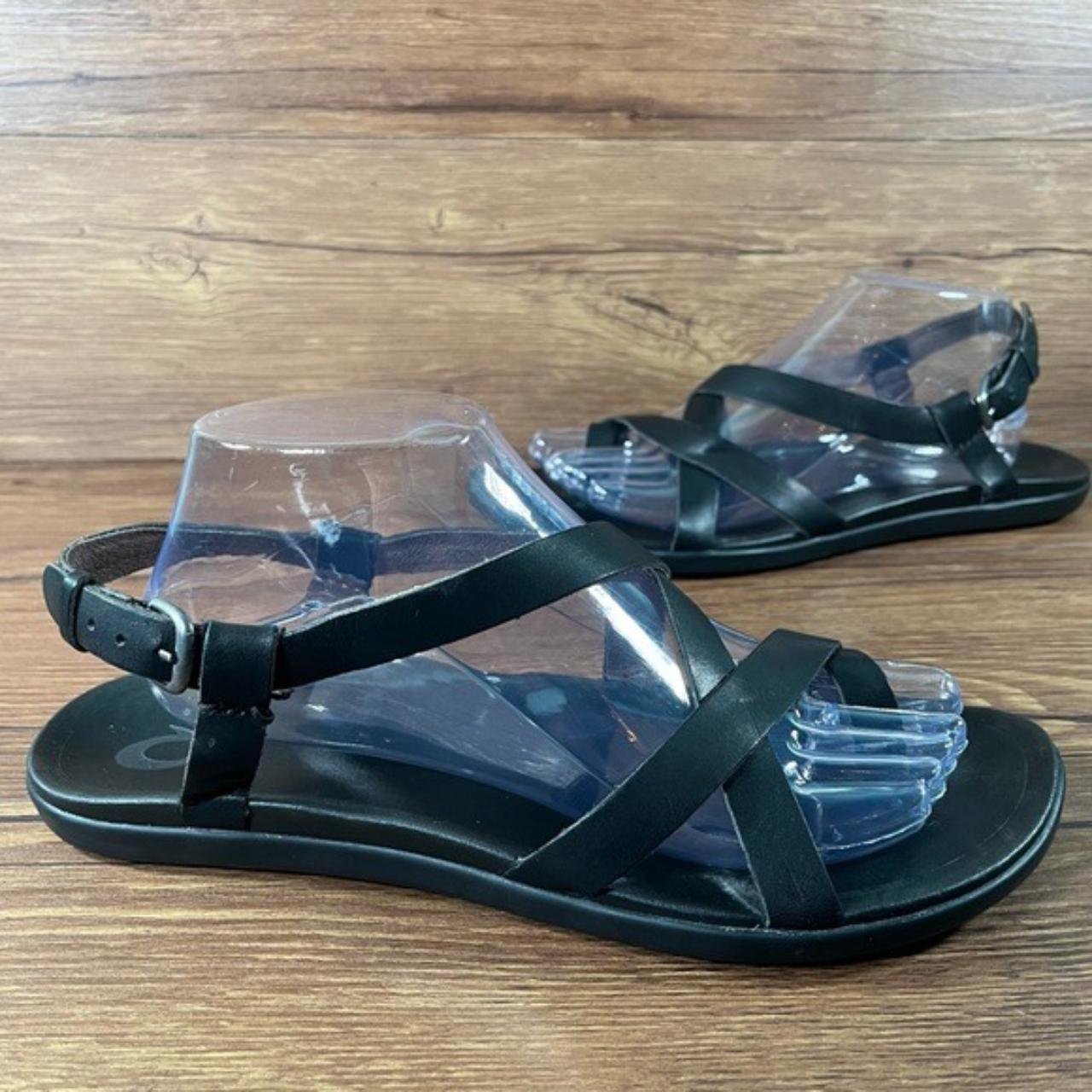 Olukai Upena Black Leather Strappy Sandals Women s