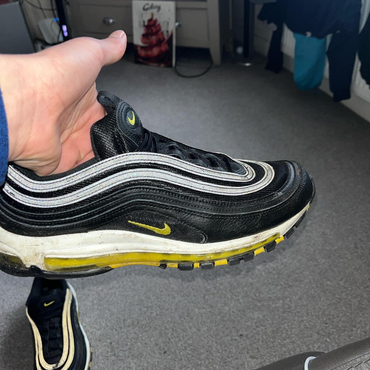 black and yellow 97s