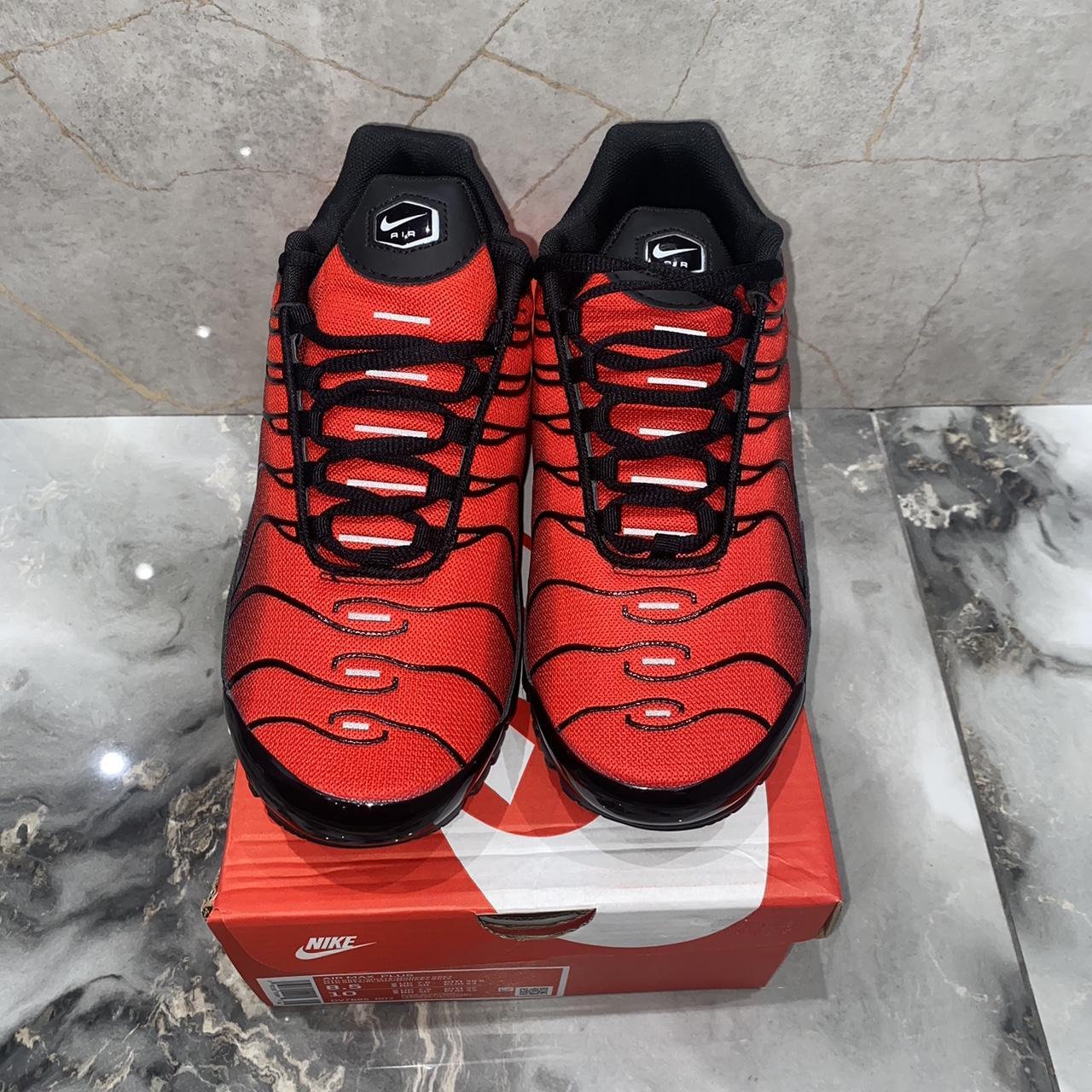 stage use nike air max plus