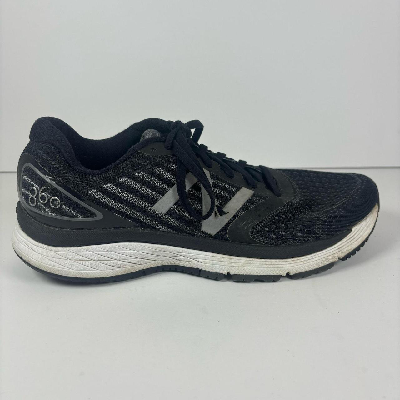 New balance youg mens 860v9