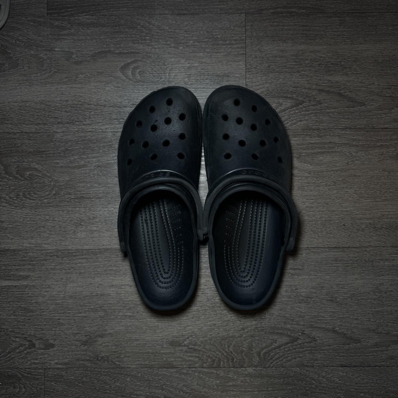 mens black classic crocs