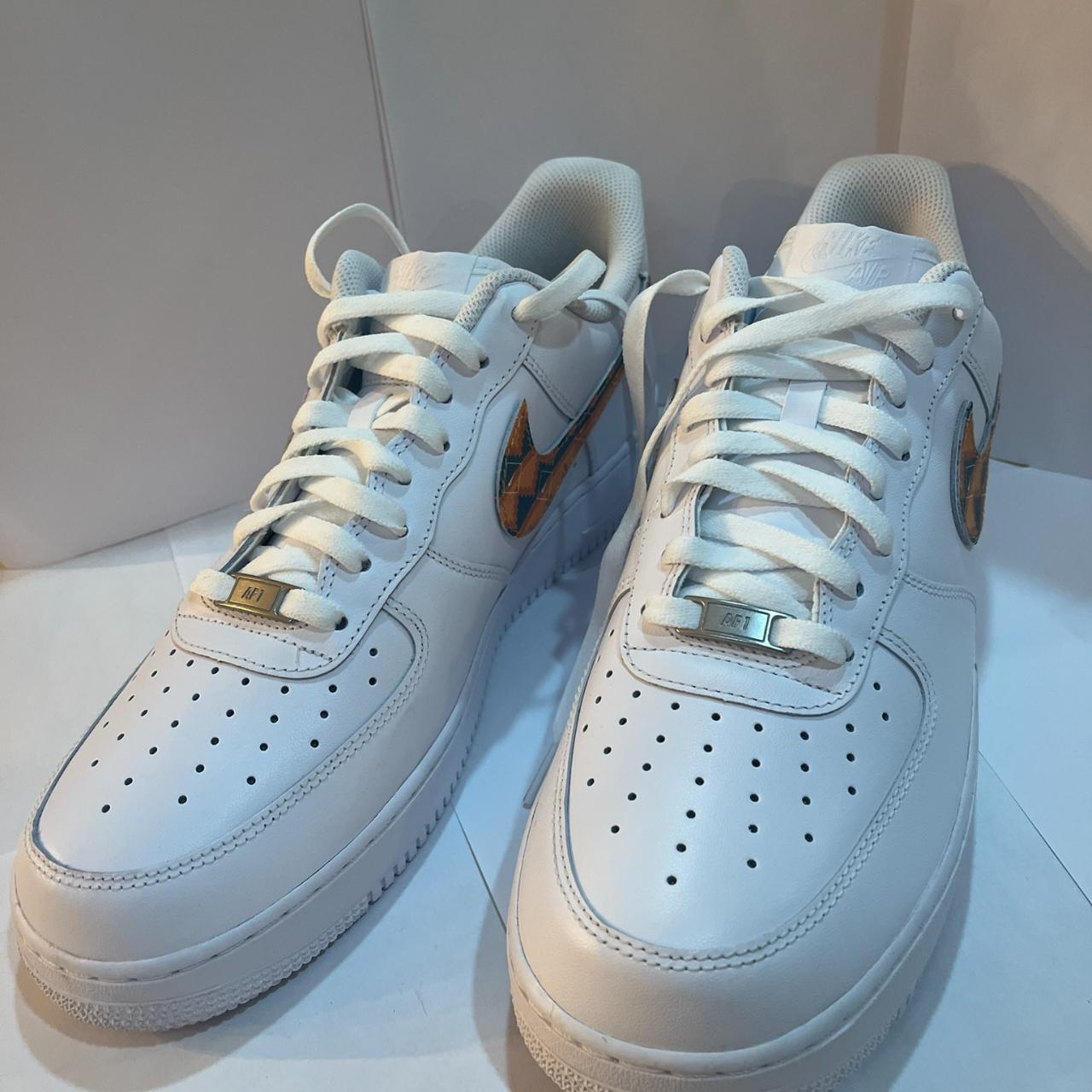 patterned nike air force 1