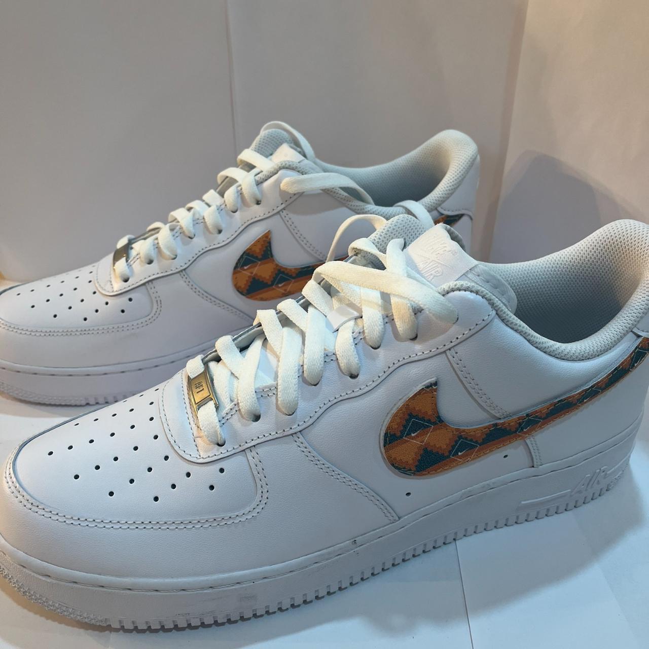 patterned nike air force 1
