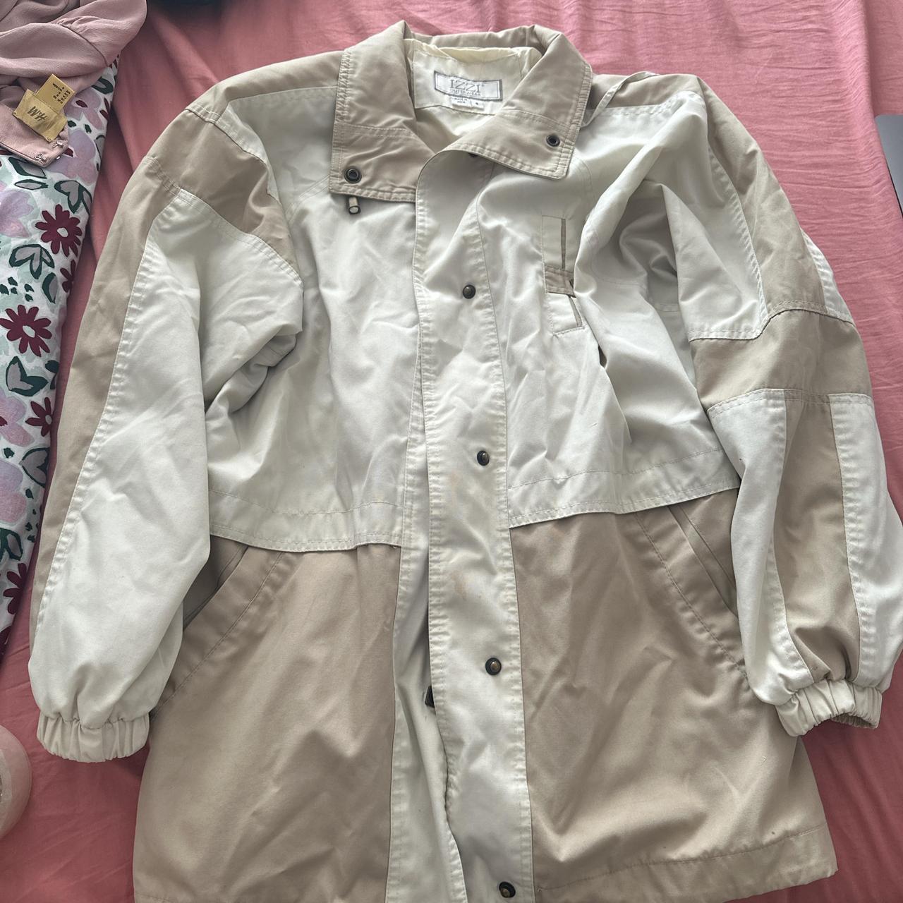 item listed by akhushi