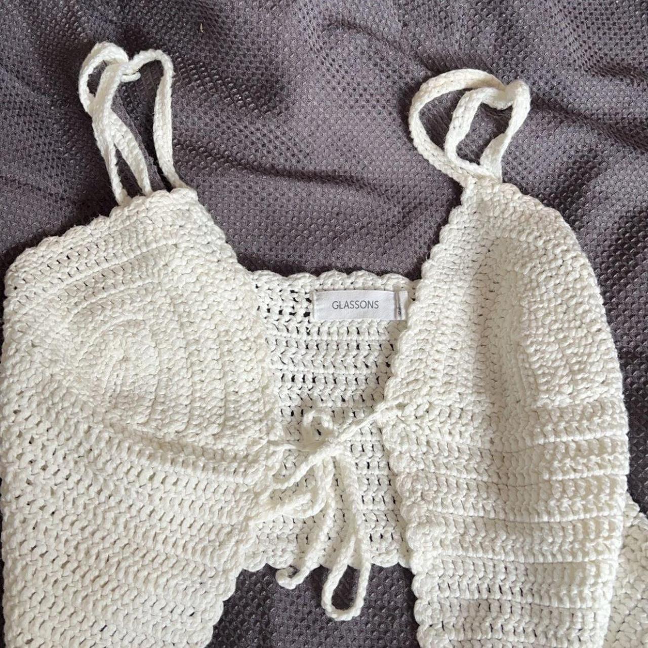 Glassons Crochet top Size SMALL - Depop