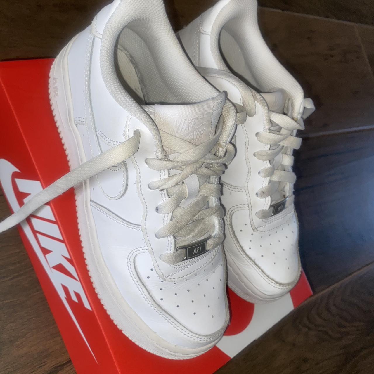 Size 4 white air forces fairly worn Open for offers - Depop