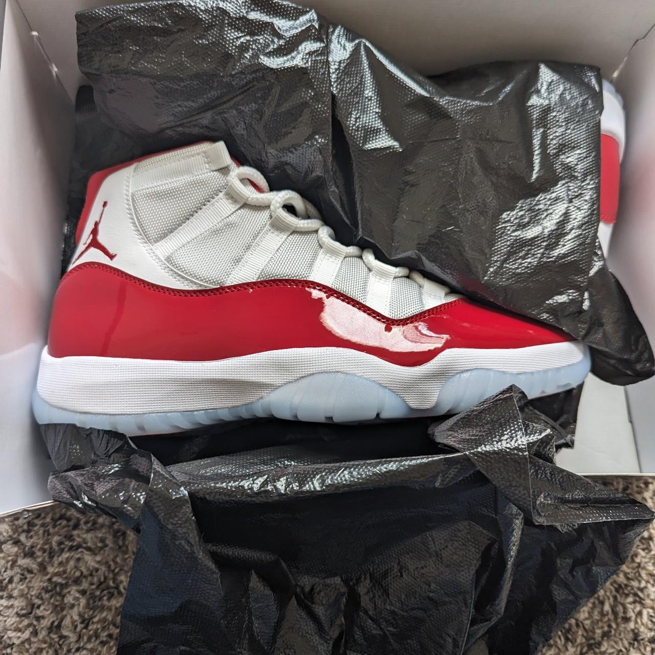 Jordan 11 red size sales 9