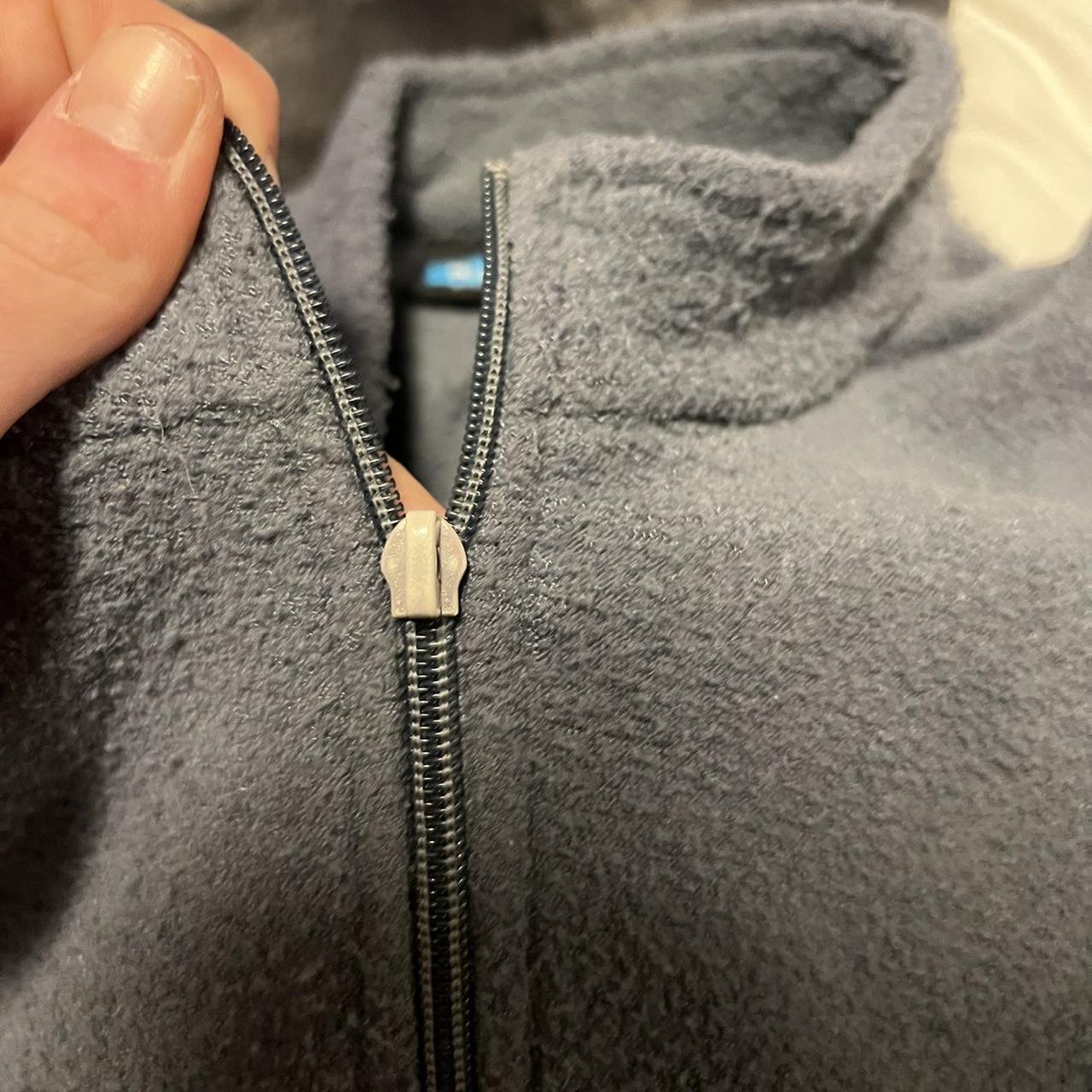 kavu half zip up zipper came off Depop