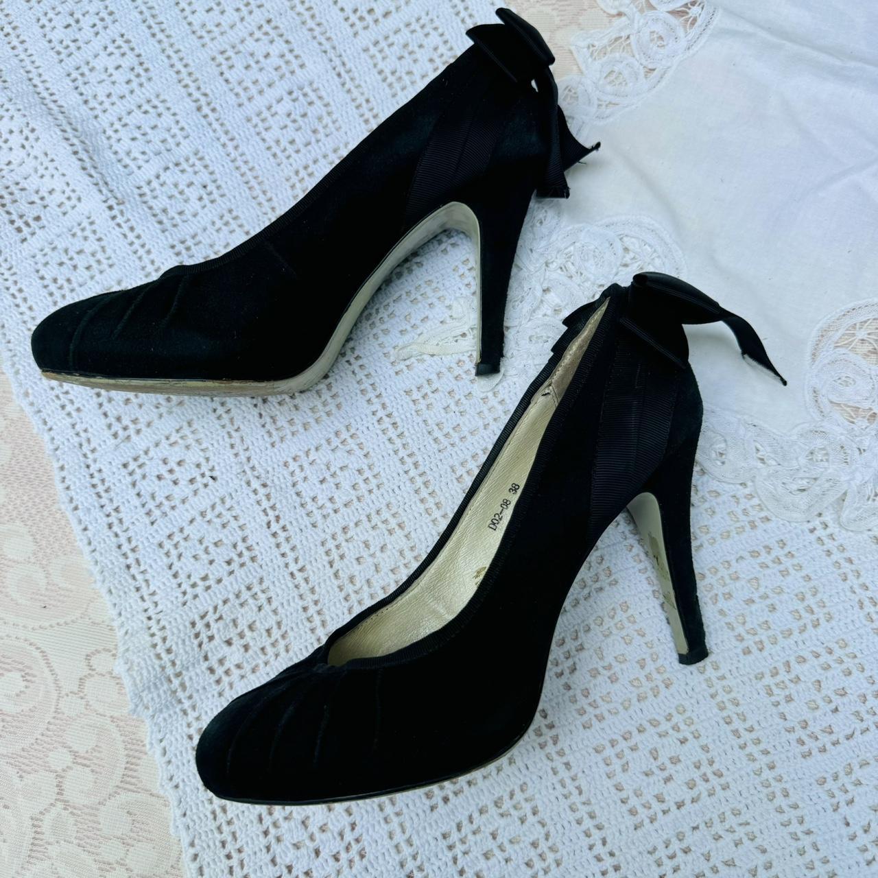 salvatore ferragamo black shoes