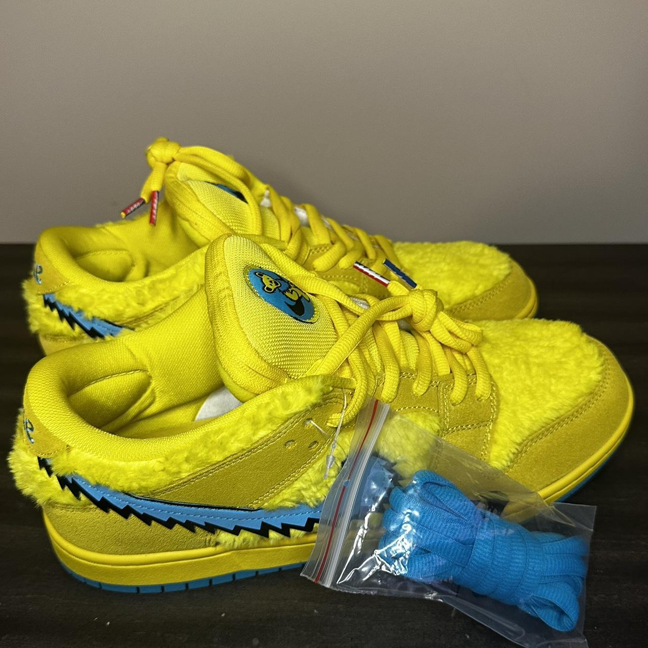 sb dunk low grateful dead bears yellow