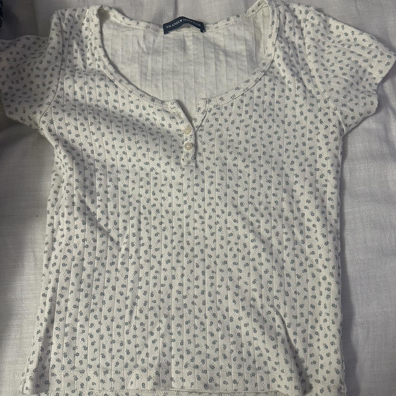 item listed by rominascloset_