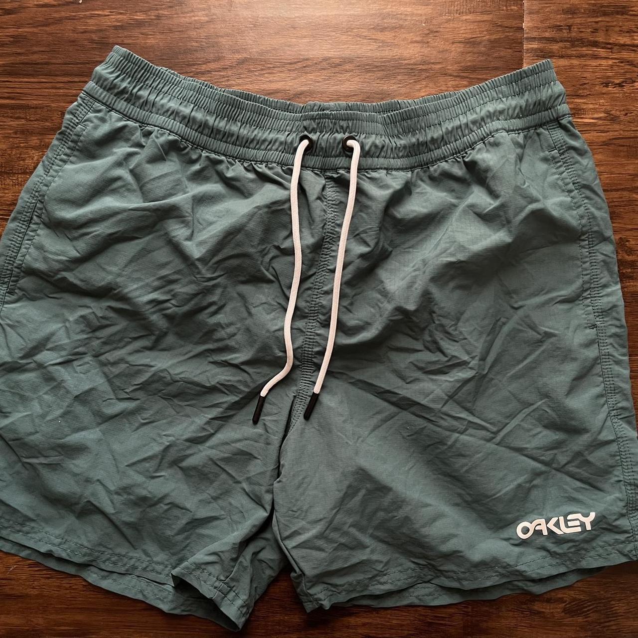 Oakley hydrolix store shorts