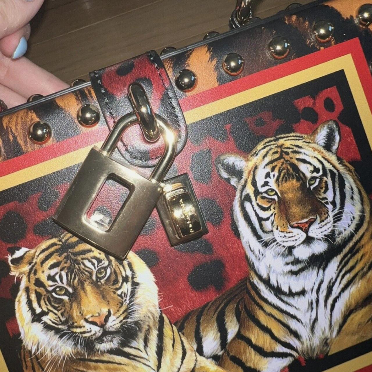 Dolce gabbana discount tigre