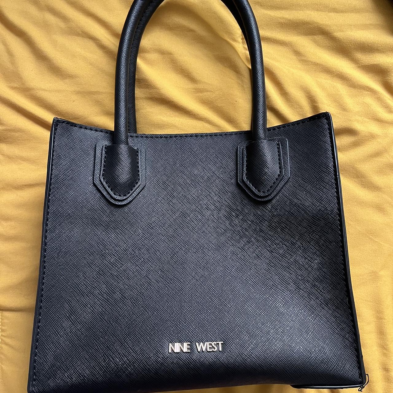 Nine West purse cream and black bag. Great condition... - Depop
