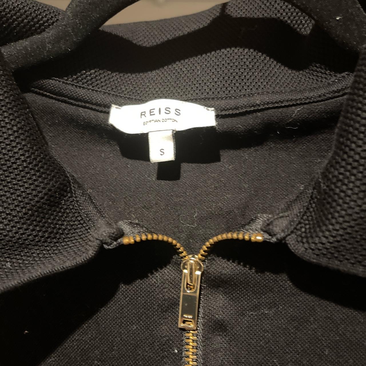 item listed by riri416