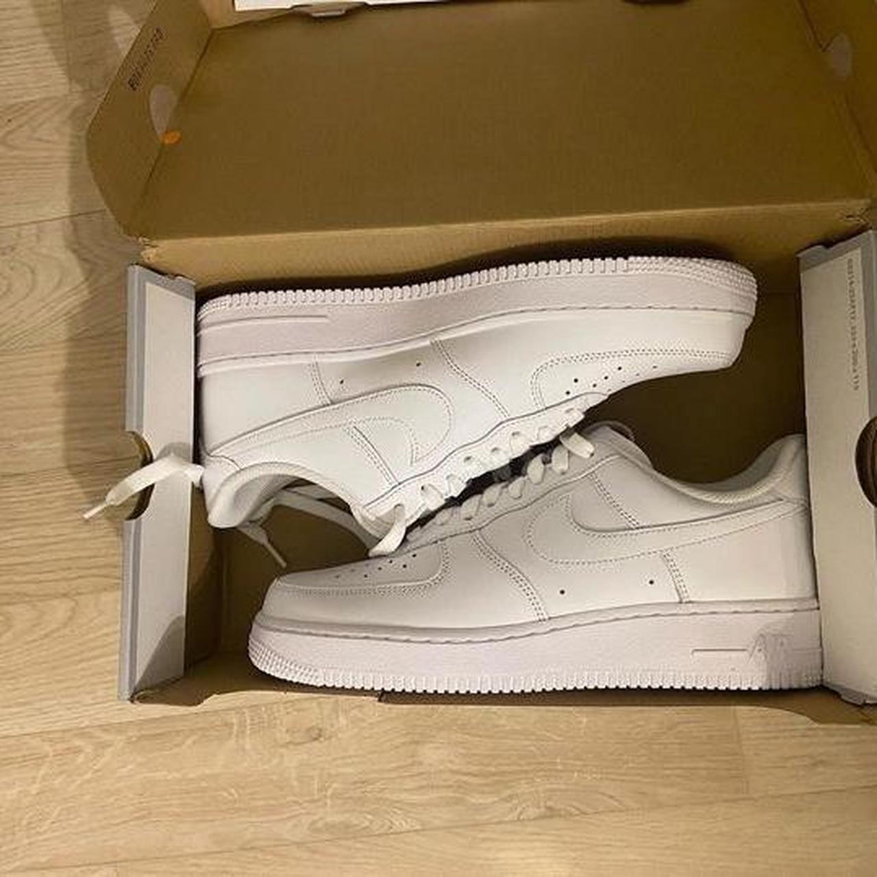 chaussure airforce 1 neuve jamais porté taille 42.5... - Depop