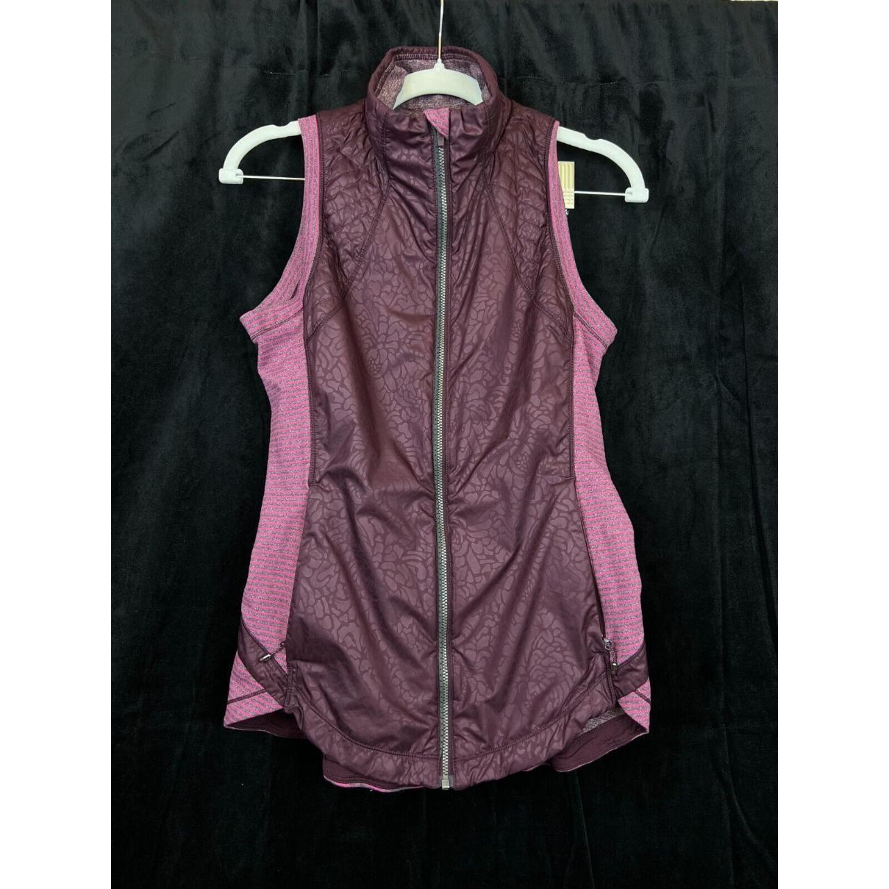 Lululemon Womens Rebel Runner Vest Floral Embossed... - Depop