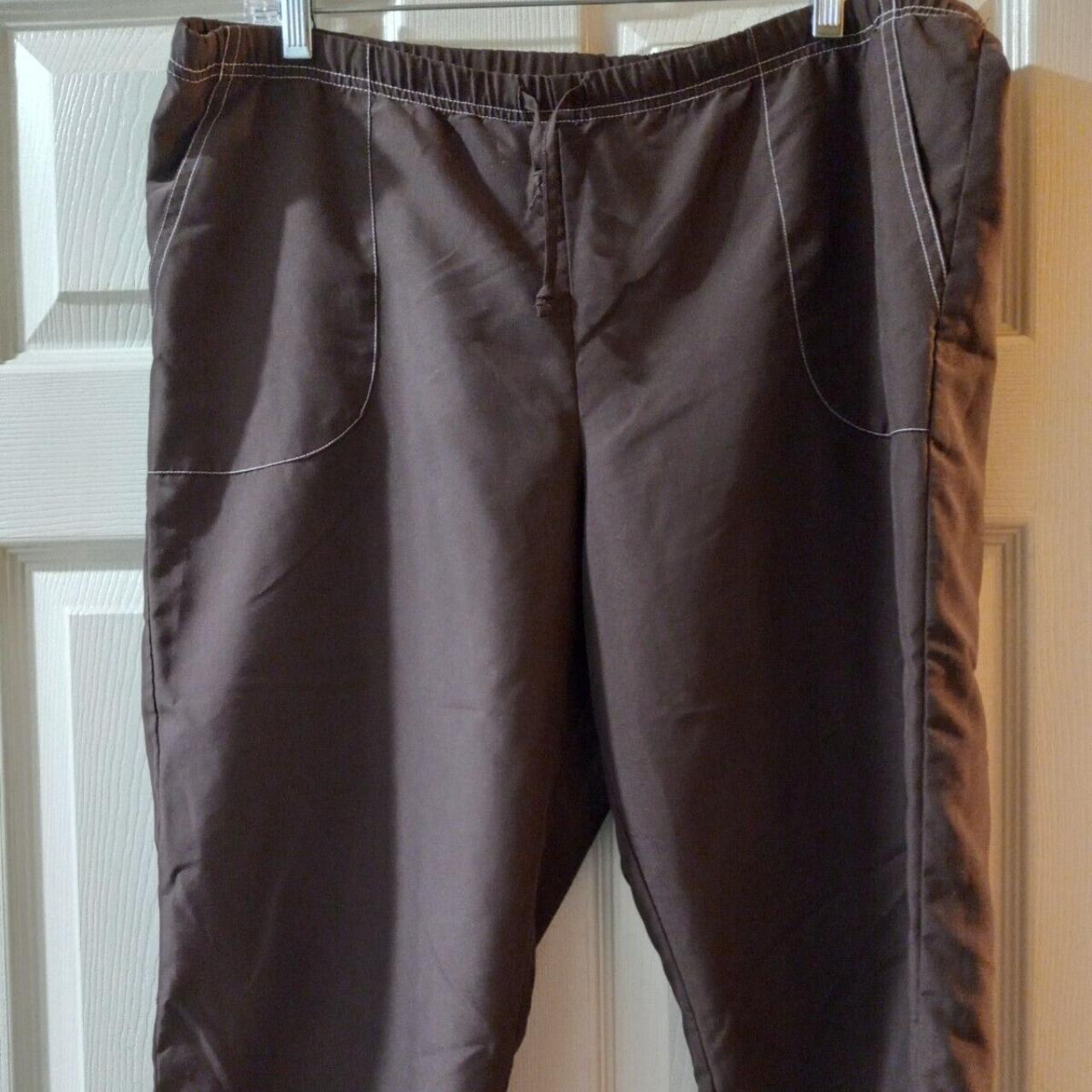 BCG Women Capri Pants Size Large Brown Waist 18... Depop