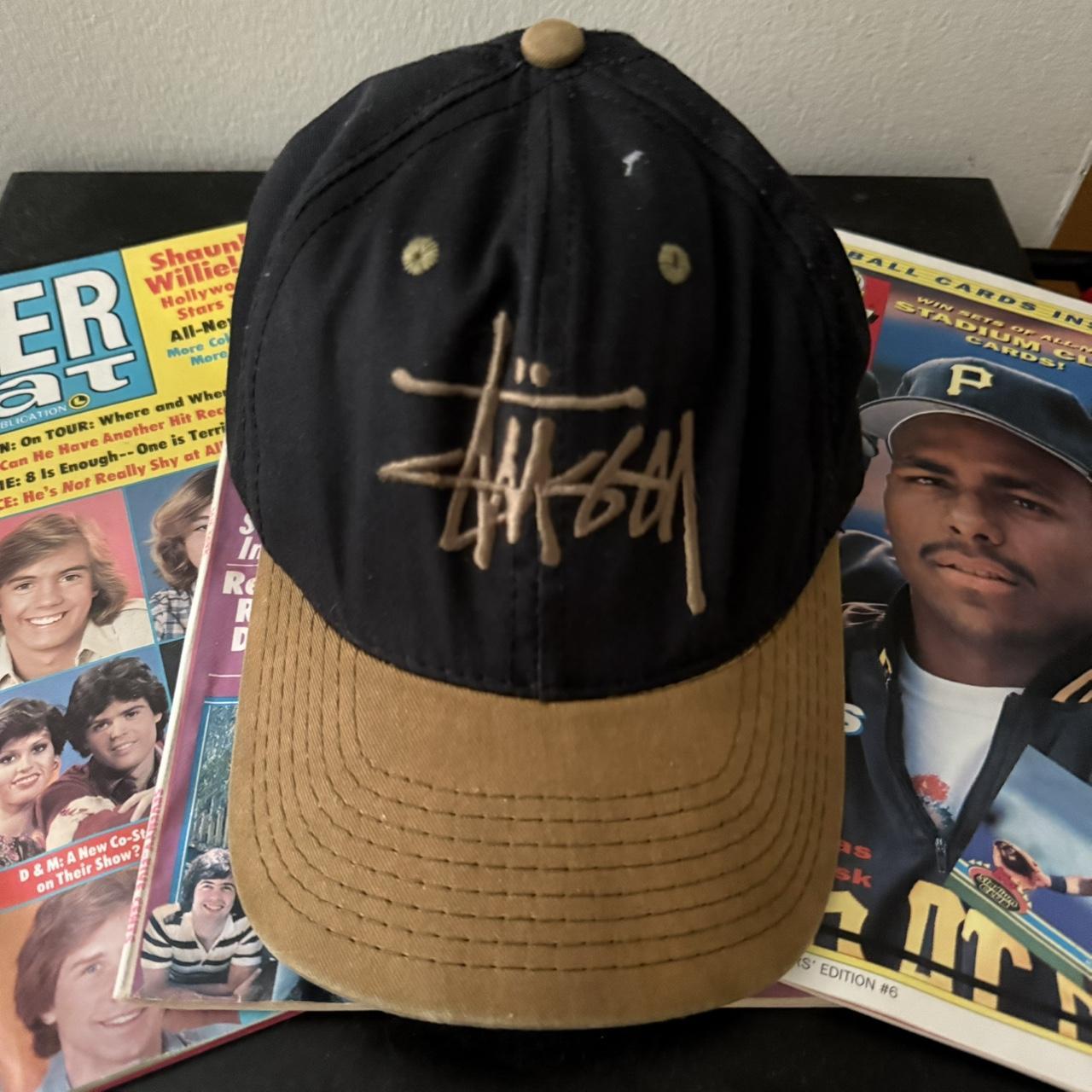 Stussy hat-vintage - Depop