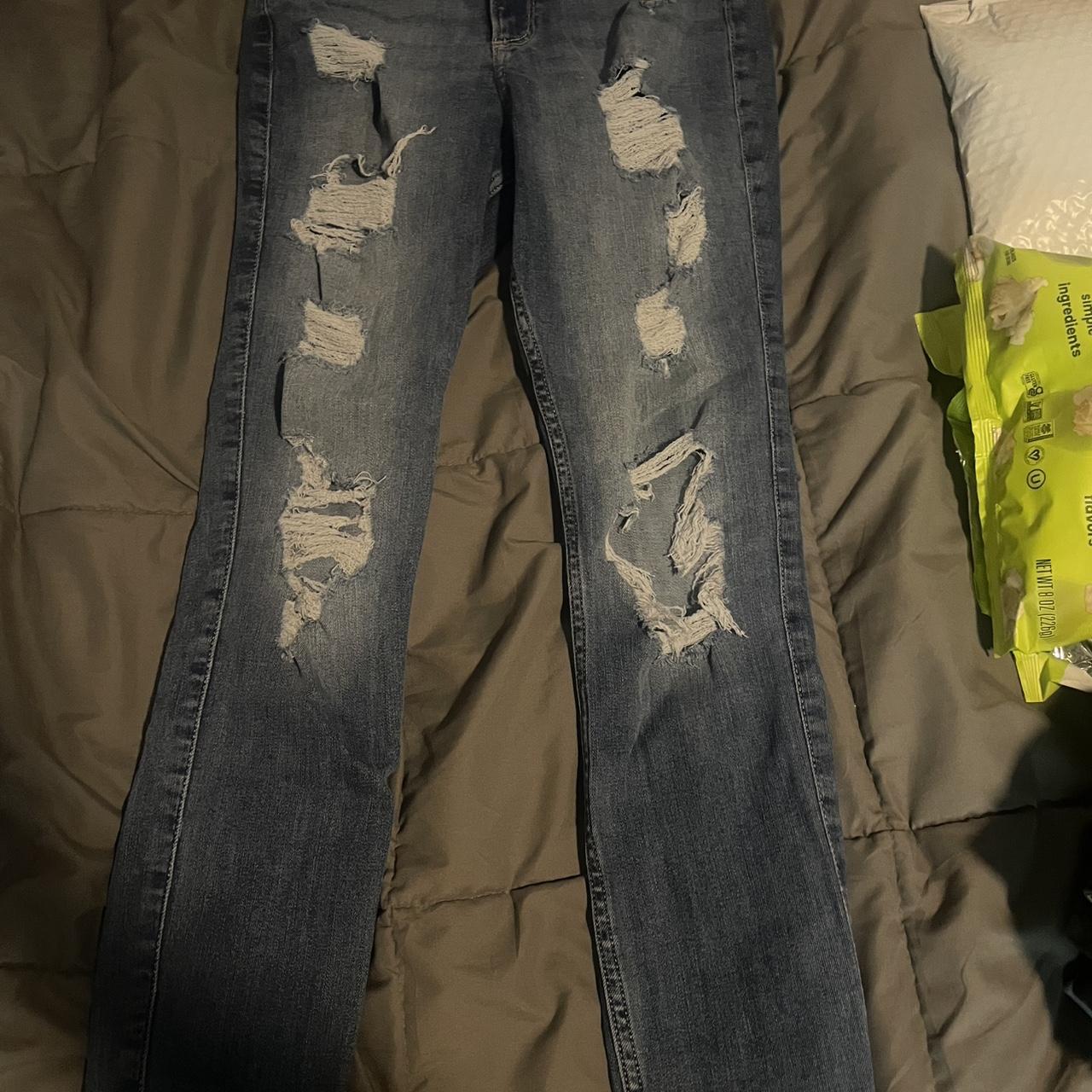item listed by ryleigh_h09
