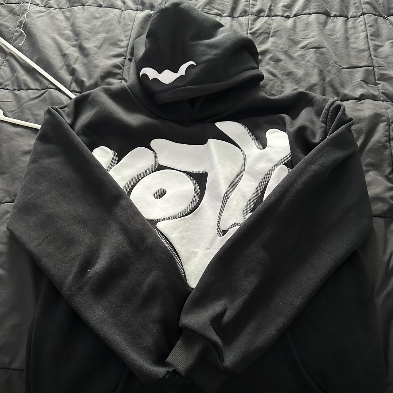 Kozy hoodie insta brand Medium Worn twice Cropped Depop