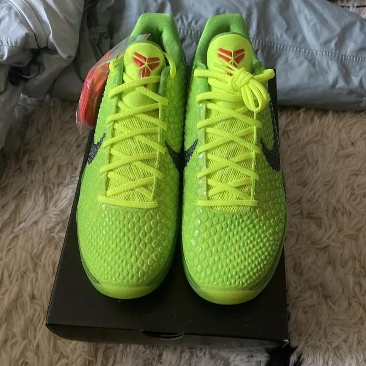 where to buy kobe grinch 6