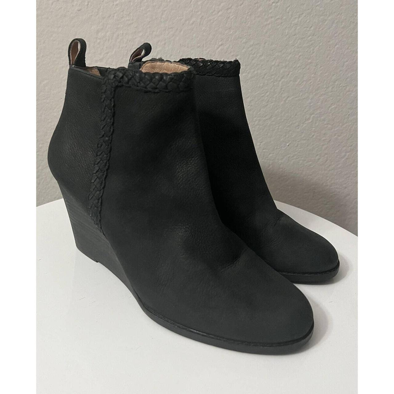 caslon wedge bootie