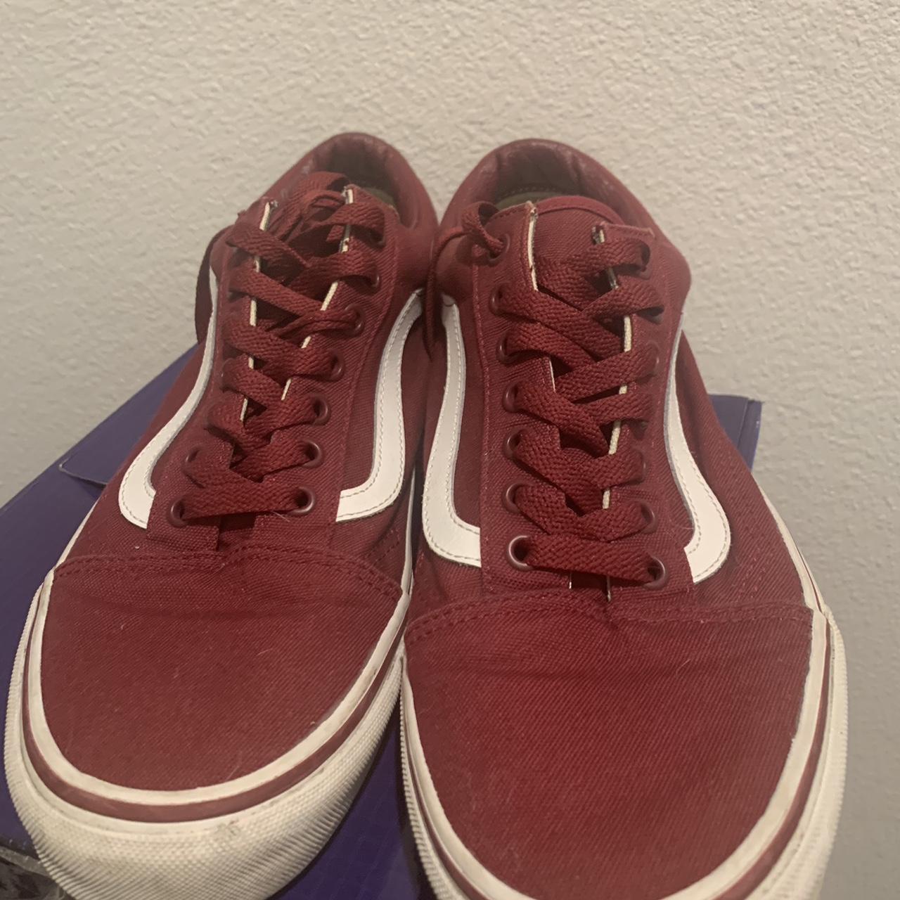 Burgundy red outlet vans