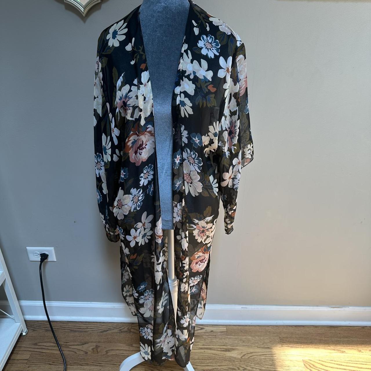 item listed by sufiyahsboutique