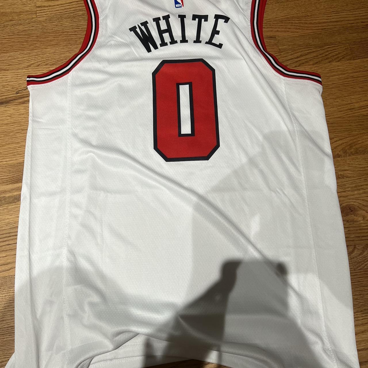 coby white chicago bulls jersey large - Depop