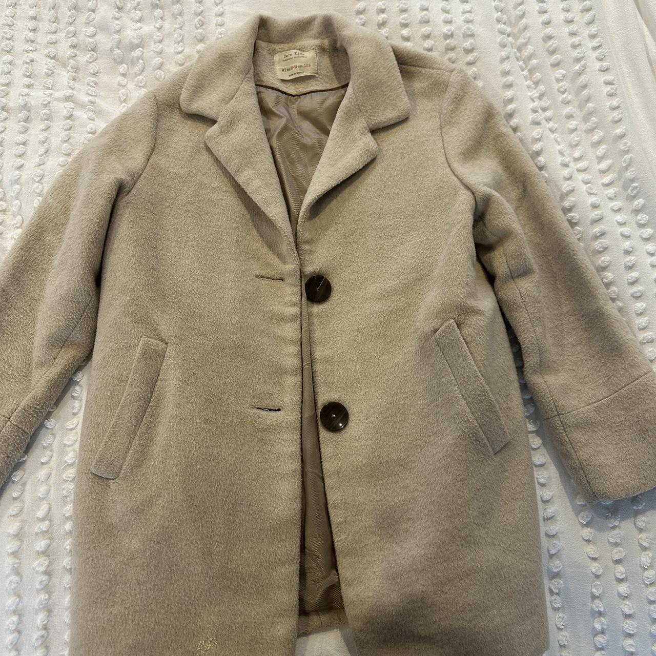 Zara kids tan blazer (no rips) Size kids 11-12 - Depop