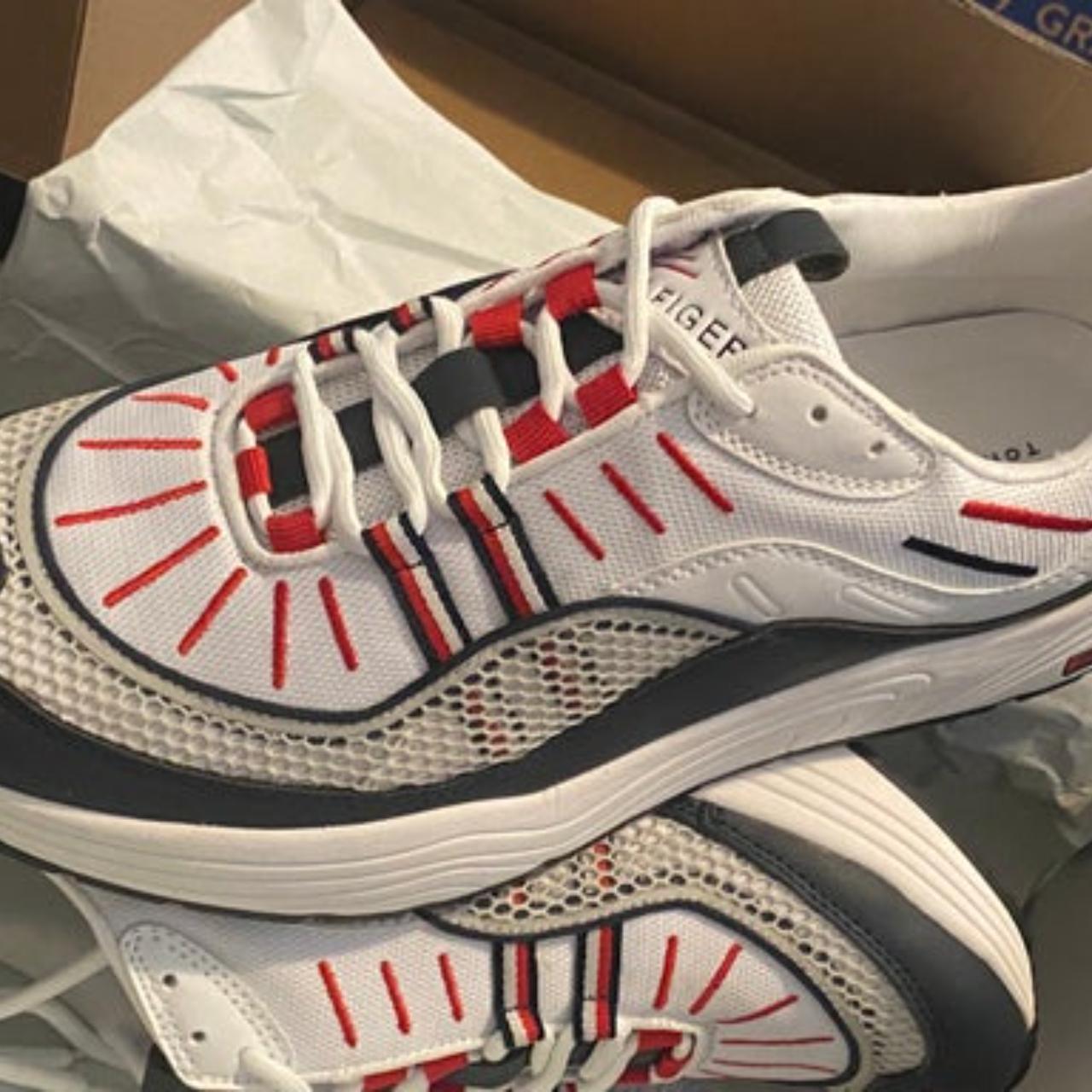 Tommy hilfiger deals trainers size 12