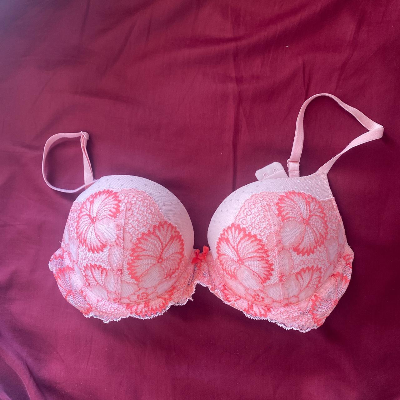 Pink pushup bra from Matalan, size 34C. Only worn... Depop