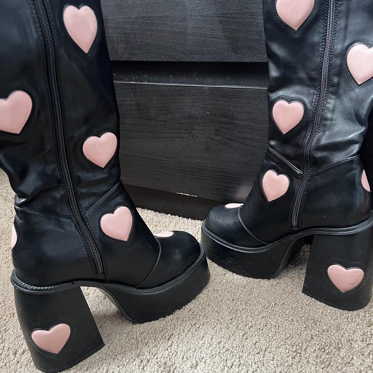 Dollskill black 90s purchases style heart platform boots