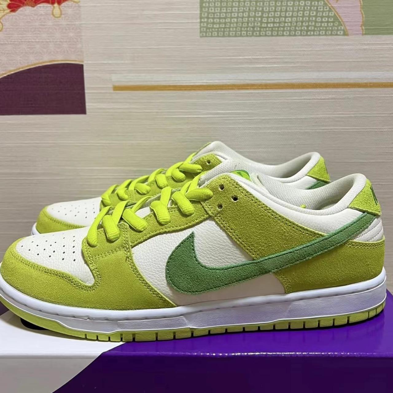 Nike Dunk🎄 SB Low SB Pro 'Sour Apple' Green Apple | Depop