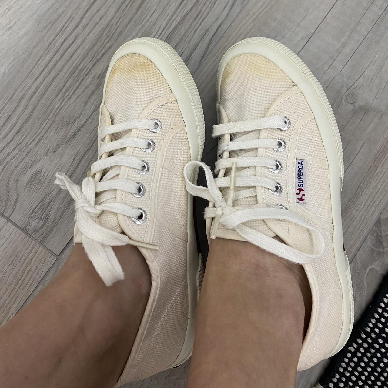 Superga sale bianche macchiate