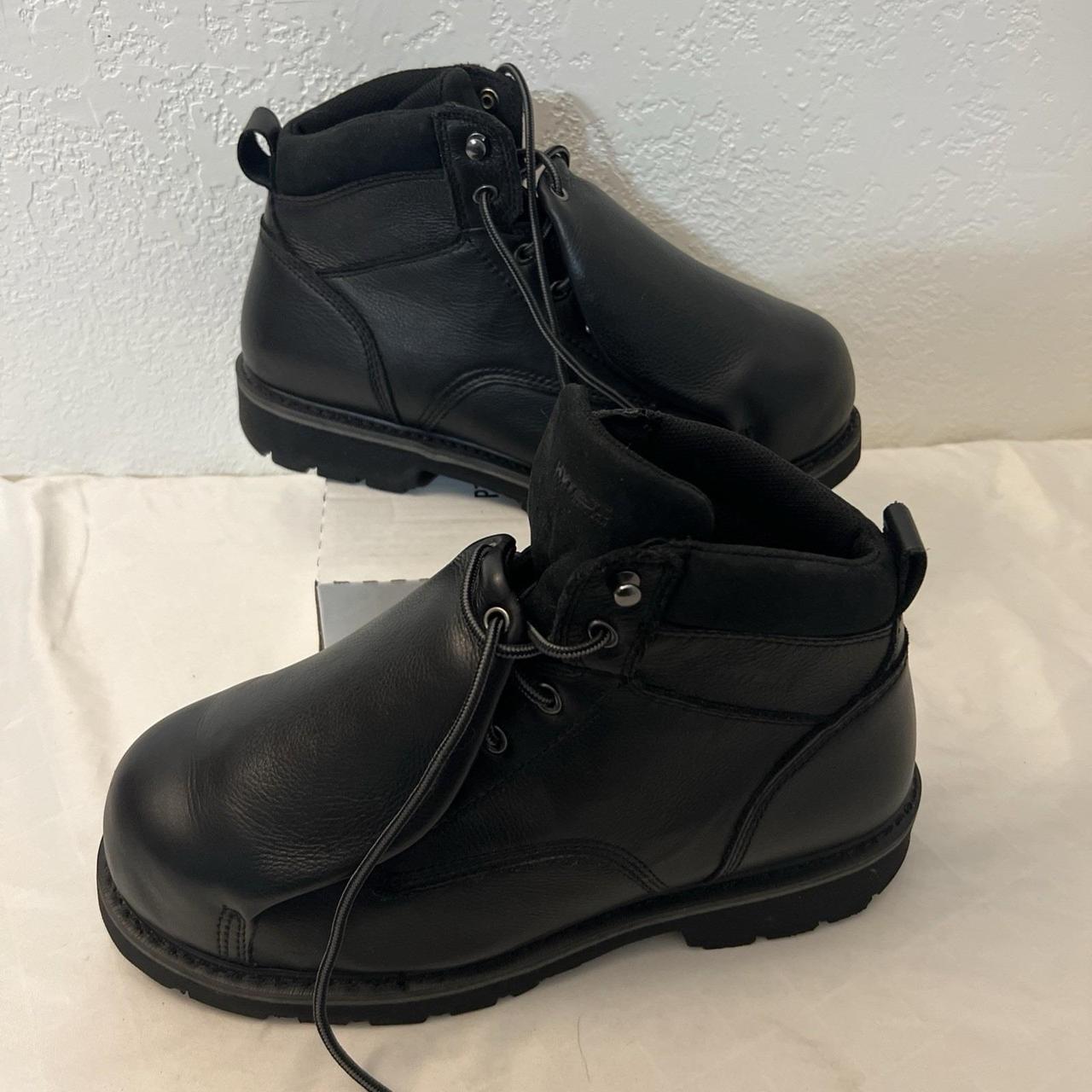 item listed by shrinkmycloset2424