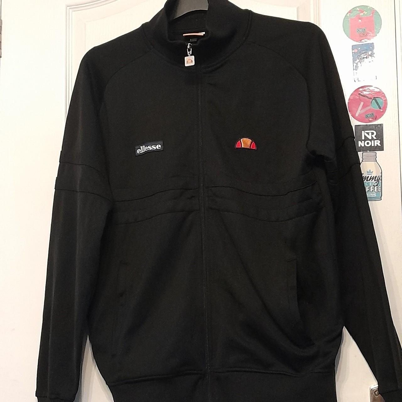 Mens Large Ellesse Jacket Very Small Dot Not Noticible Depop