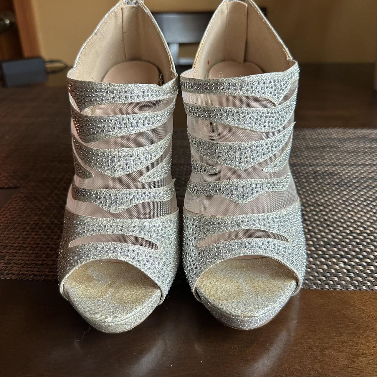 Glamorous Women's Pumps - Gold/Silver - US 8.5 – … - image 1