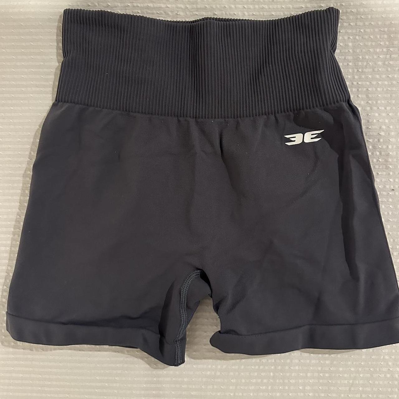 item listed by giselle26